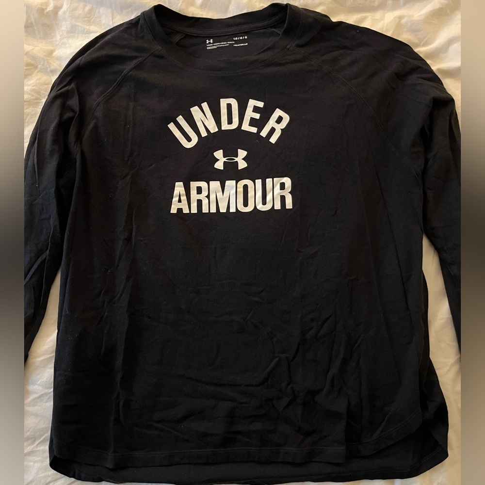 Women’s black Under Armour long sleeve
